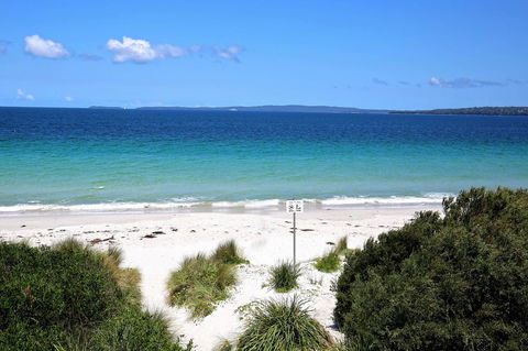 Sandy Toes Beach House Jervis Bay - 2min To Beach - Holiday Adelaide 24