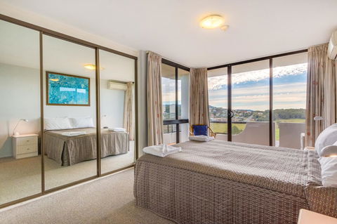 Pacific Towers Beach Resort - Holiday Adelaide 38