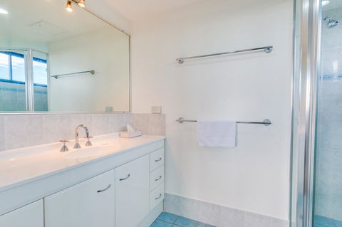 Pacific Towers Beach Resort - Holiday Adelaide 36