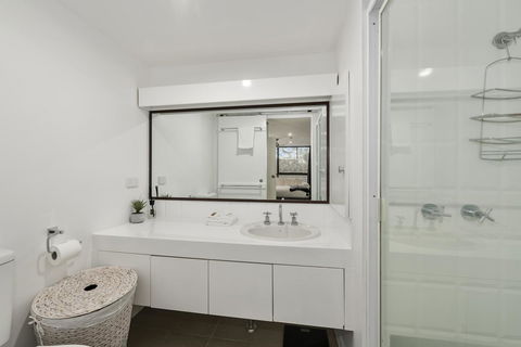 Pacific Towers Beach Resort - Holiday Adelaide 2