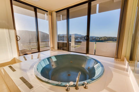 Pacific Towers Beach Resort - Holiday Adelaide 21