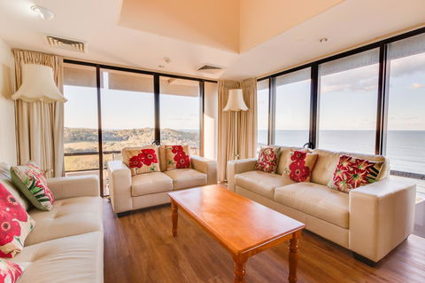 Pacific Towers Beach Resort - Holiday Adelaide 22