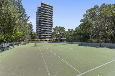 Pacific Towers Beach Resort - Holiday Adelaide 13