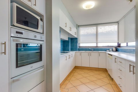 Pacific Towers Beach Resort - Holiday Adelaide 39