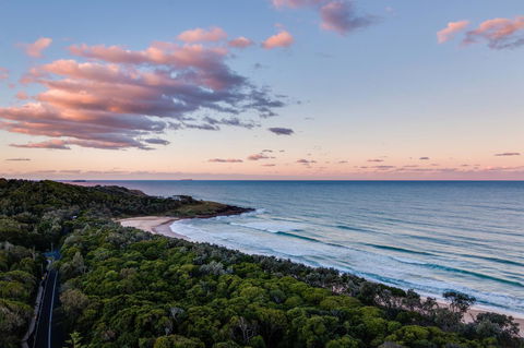 Pacific Towers Beach Resort - Holiday Adelaide 1
