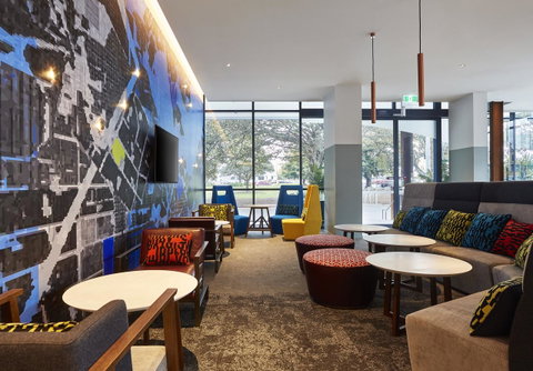 Holiday Inn Express Newcastle, An IHG Hotel - Holiday Adelaide 4
