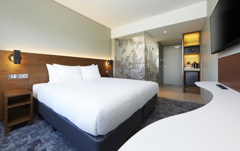 Holiday Inn Express Newcastle, An IHG Hotel - Holiday Adelaide 18