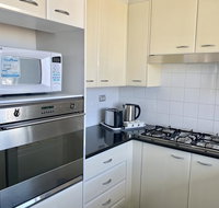 Castle Serviced Apartments - Holiday Adelaide