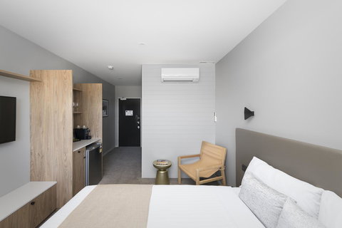 Abode Murrumbateman - Holiday Adelaide 16