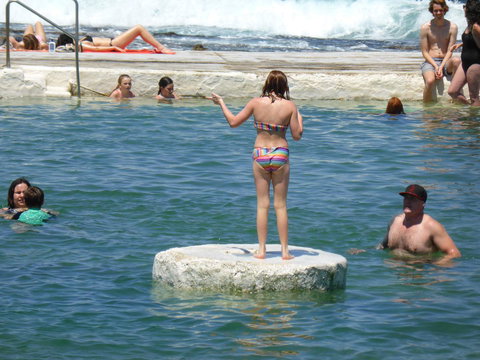 Arena Luxury Beachfront Apartment - Holiday Adelaide 9