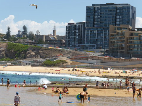 Arena Luxury Beachfront Apartment - Holiday Adelaide 10