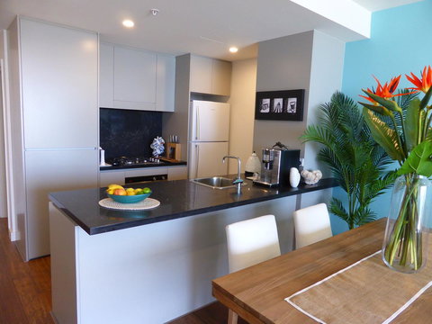 Arena Luxury Beachfront Apartment - Holiday Adelaide 17