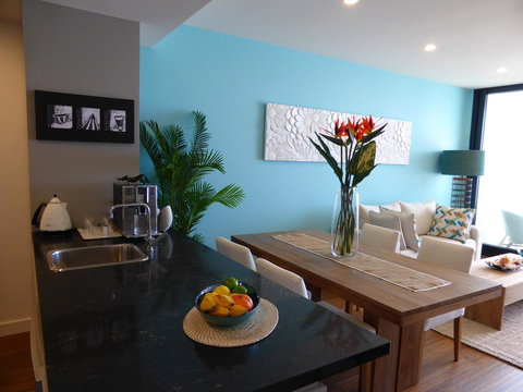 Arena Luxury Beachfront Apartment - Holiday Adelaide 35