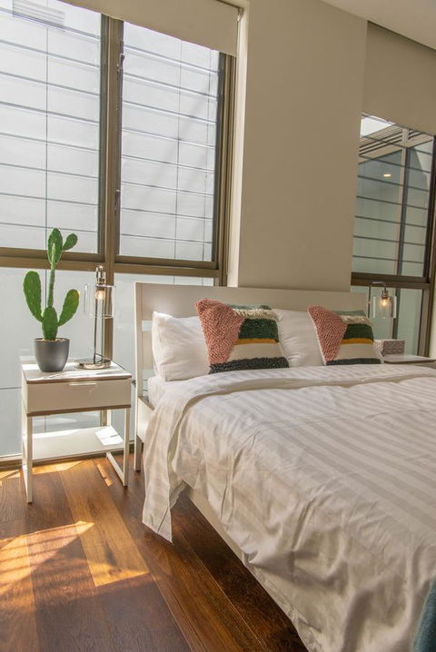 Sydney CBD Brand New Apartments With Hyde Park View - Holiday Adelaide 11