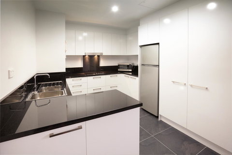 Crown On Darby Newcastle - Holiday Adelaide 32