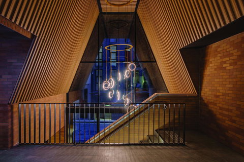 Vibe Hotel Sydney Darling Harbour - Holiday Adelaide 24