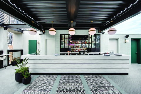 Vibe Hotel Sydney Darling Harbour - Holiday Adelaide 10