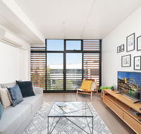 Newtown's Best Designer Apartment - Holiday Adelaide