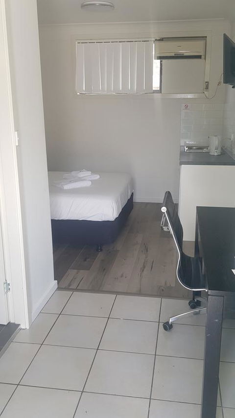Appin Village Motel - Holiday Adelaide 35