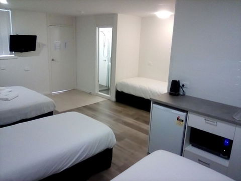 Appin Village Motel - Holiday Adelaide 25