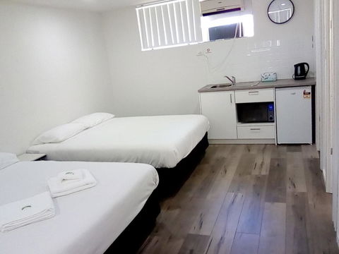 Appin Village Motel - Holiday Adelaide 10