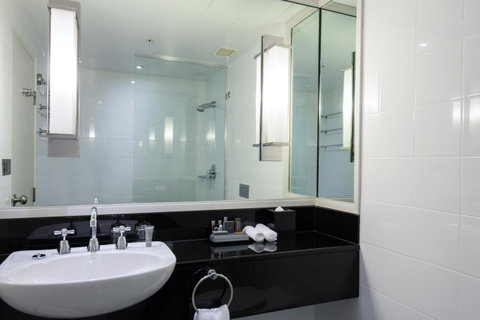 Sydney Harbour Marriott Hotel At Circular Quay - Holiday Adelaide 10