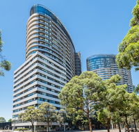 Australian Tower Stay - Holiday Adelaide