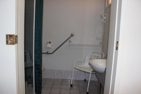 Hume Inn Motel Albury CBD - Holiday Adelaide 17