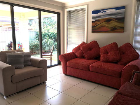 Sydney Amazing Holiday Home Bridal BnB - Holiday Adelaide 0