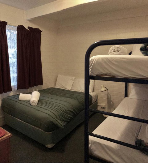 Kon Tiki Apartments - Holiday Adelaide 10