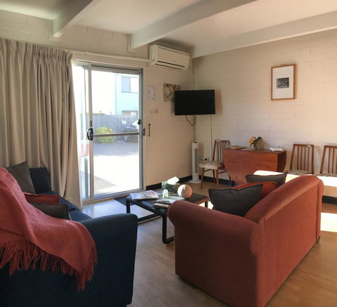 Kon Tiki Apartments - Holiday Adelaide 16