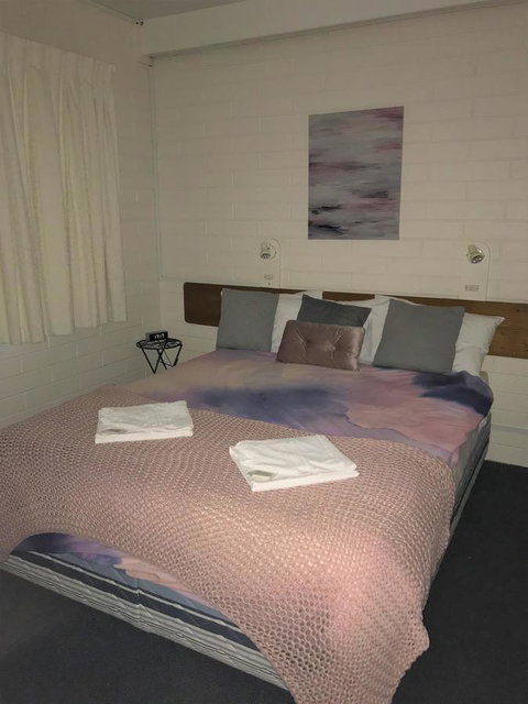Kon Tiki Apartments - Holiday Adelaide 18