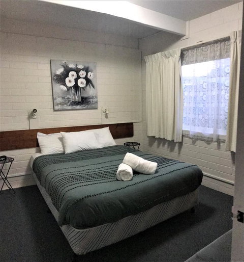 Kon Tiki Apartments - Holiday Adelaide 9