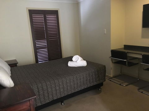 Balranald Club Motel - Holiday Adelaide 1