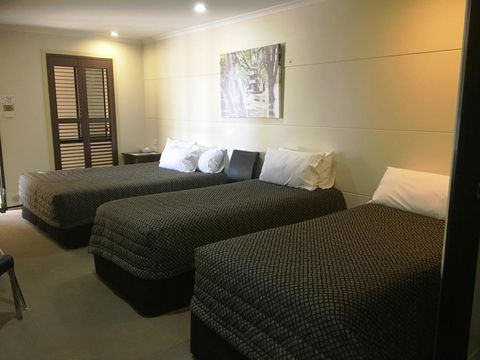 Balranald Club Motel - Holiday Adelaide 21
