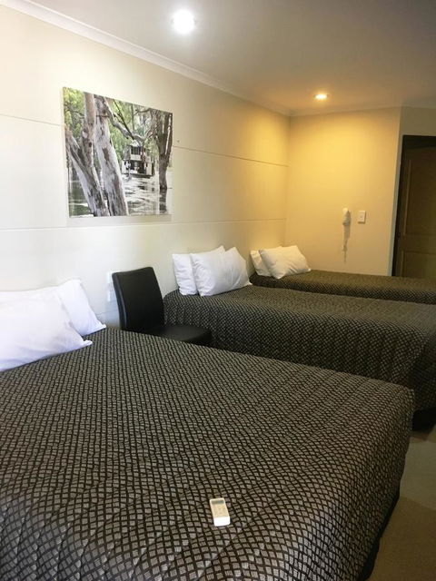 Balranald Club Motel - Holiday Adelaide 16