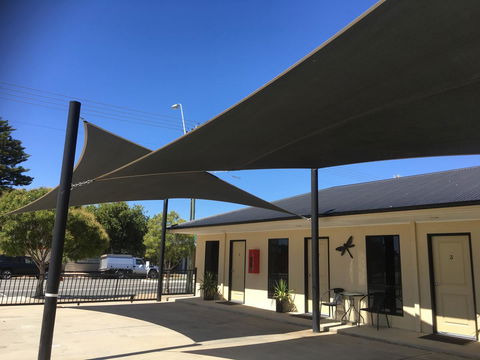 Balranald Club Motel - Holiday Adelaide 11