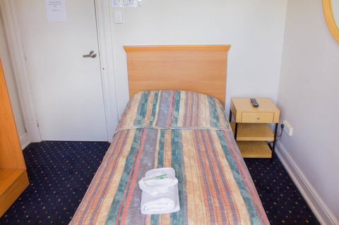 Gardners Inn Hotel - Holiday Adelaide 42