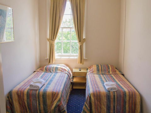 Gardners Inn Hotel - Holiday Adelaide 38