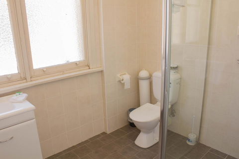 Gardners Inn Hotel - Holiday Adelaide 39