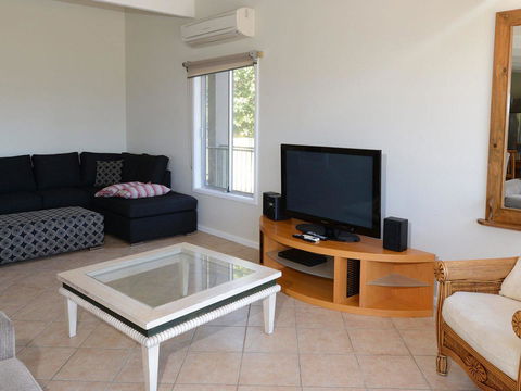 2 Cliff Road - Holiday Adelaide 9