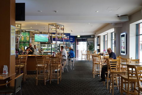 Oasis On Beamish Hotel - Holiday Adelaide 26