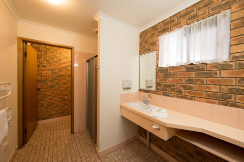 Hume Country Motor Inn - Holiday Adelaide 28