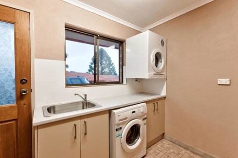 Hume Country Motor Inn - Holiday Adelaide 26