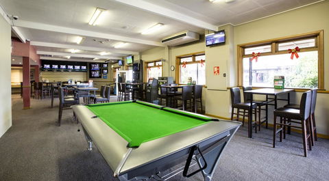 Nightcap At Hume Hotel - Holiday Adelaide 24