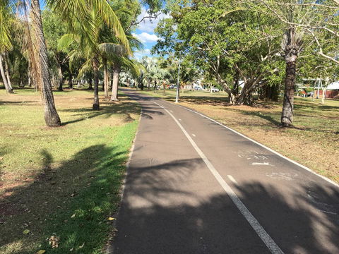 Nightcliff Foreshore Getaway - McKay Gardens - Holiday Adelaide 37