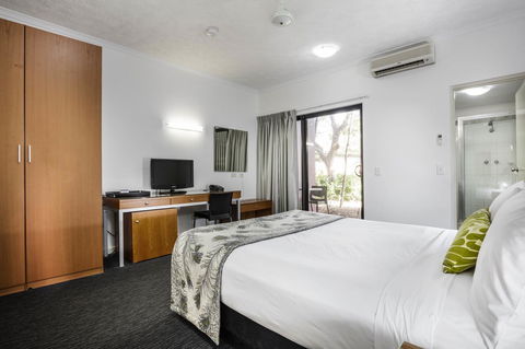 Mercure Darwin Airport Resort - Holiday Adelaide 26