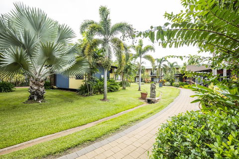 Mercure Darwin Airport Resort - Holiday Adelaide 1