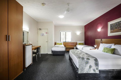 Mercure Darwin Airport Resort - Holiday Adelaide 20