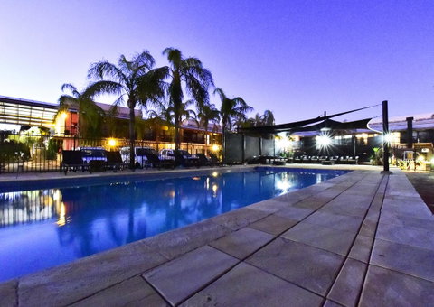 Diplomat Hotel Alice Springs - Holiday Adelaide 0